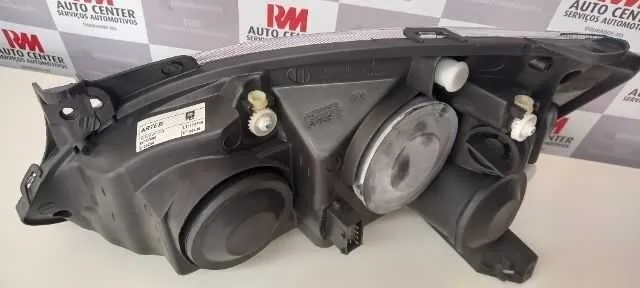 Farol Dianteiro Direito Corsa Montana 2008 - 2012 94737980 - Image 4