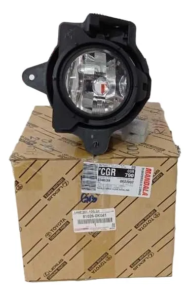 Farol De Milha Esquerdo Toyota Hilux 2012 Á 2015 810260k041