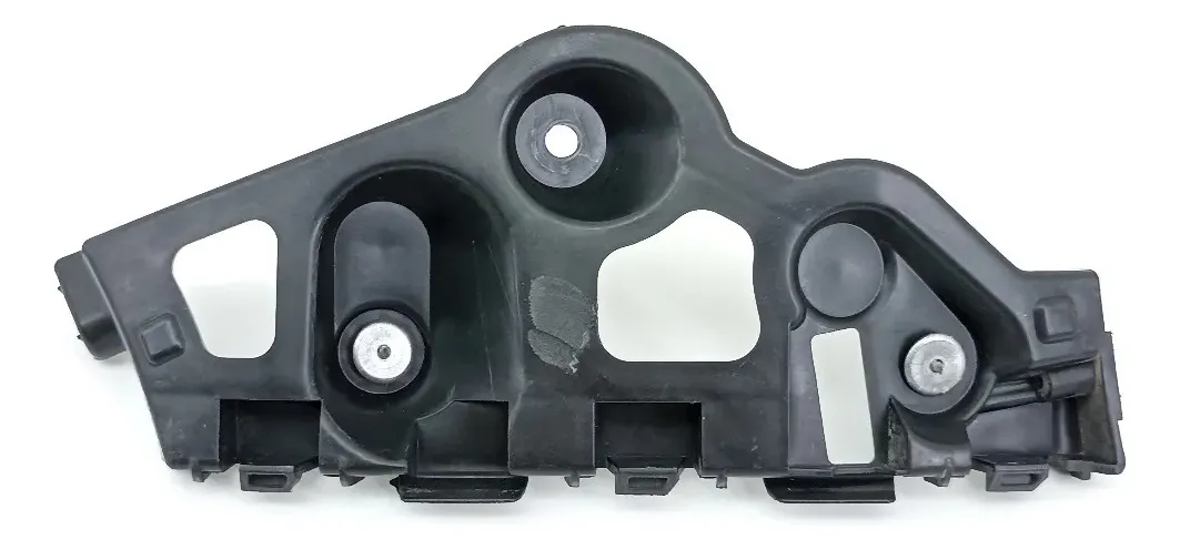 Suporte Para-choque Traseiro Esquerdo Sandero 2015