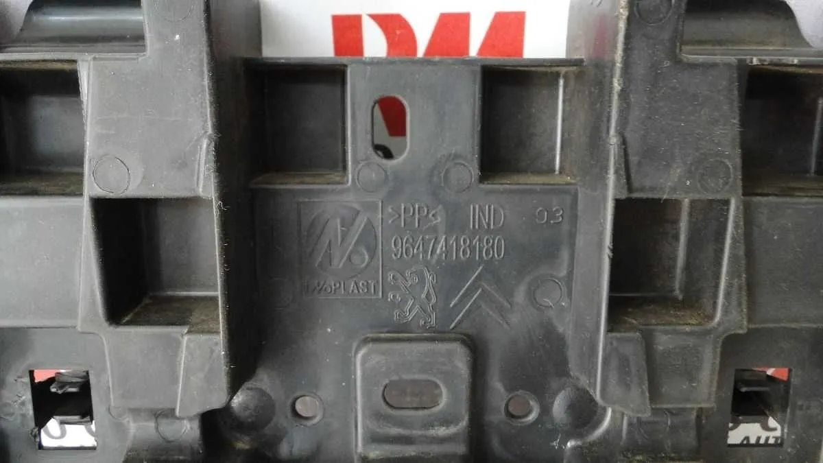 Suporte Cabo Maçaneta De Porta C4 307 2005 - 2016 9647418180 Preto Dianteira - Imagem 2